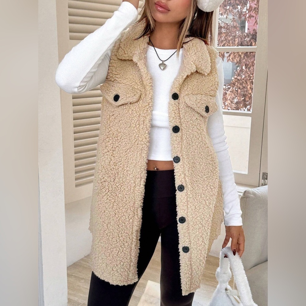 Button-Down Sherpa Fleece Vest Coat - Picture 6 of 15